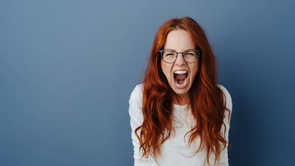 Hoşlanmadığınız Birini Nasıl Yönetirsiniz? Profesyonel İlişkilerde Duygusal Zeka ve Strateji